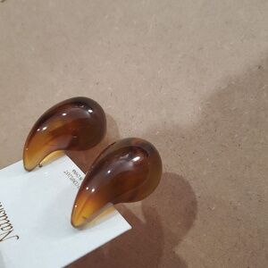 Natasha couture brown amber glaze kidney comma‎ shaped bone drop earrings new